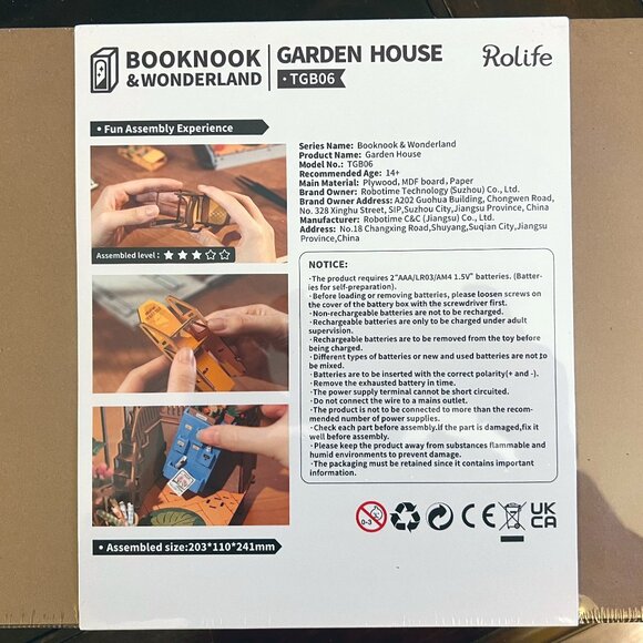 Rolife Holiday Garden House DIY Book Nook Shelf Insert - Picture 4 of 4